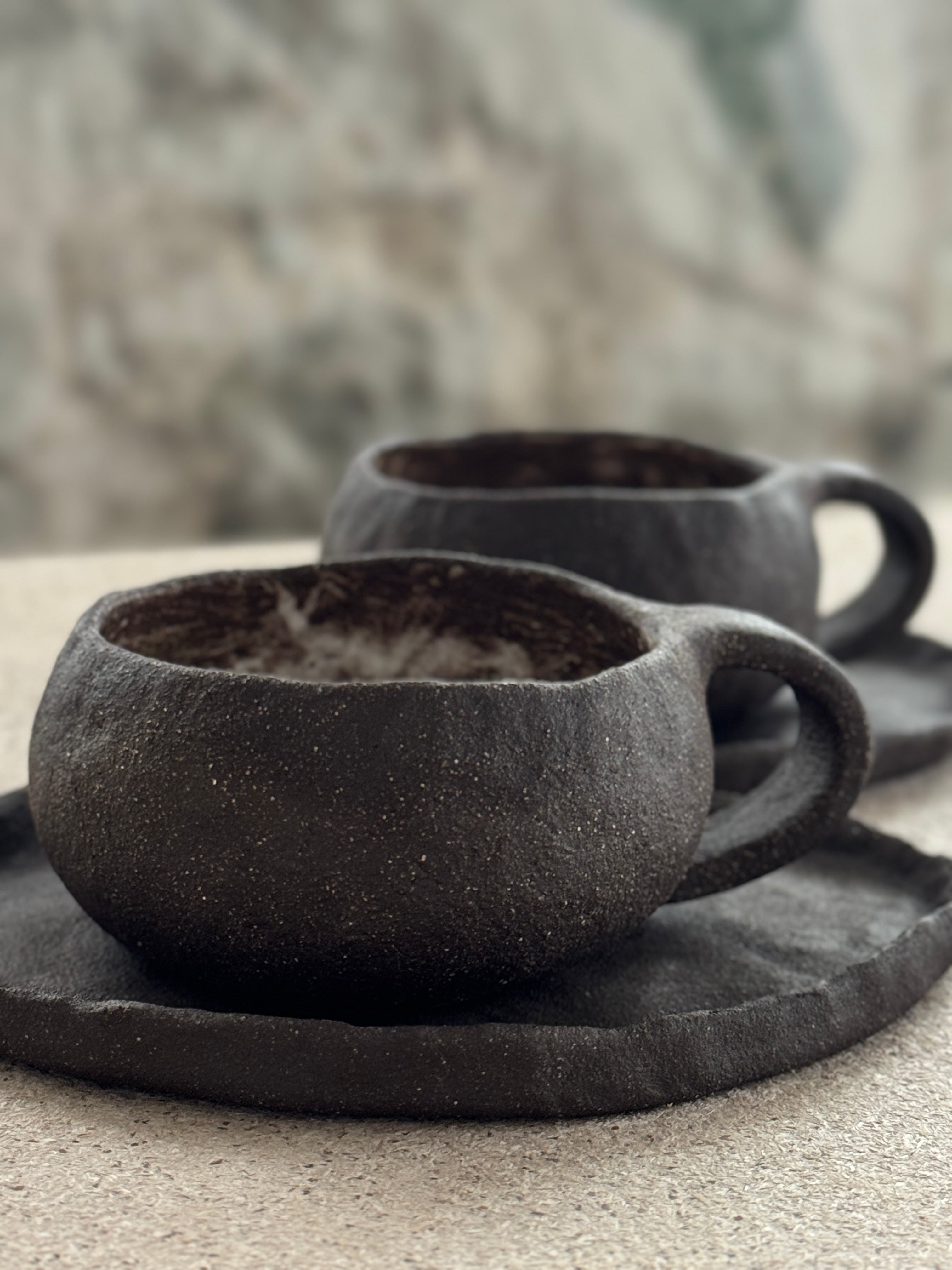 Deep umber cappuccino set